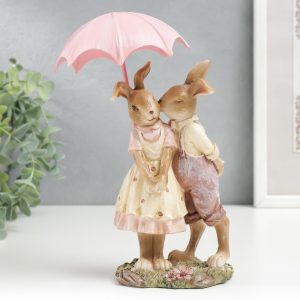 Сувенир “Зайчики под зонтом – романтика”